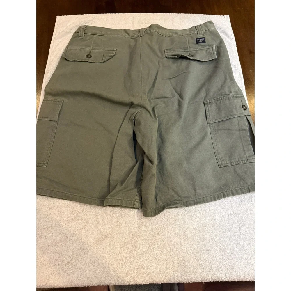 Dockers Mens Olive Green Cotton Twill Cargo Shorts Size 36 Casual Outdoor
